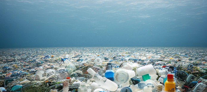 Plan dÃ©vastateur de dÃ©chets plastiques dans lâocÃ©an